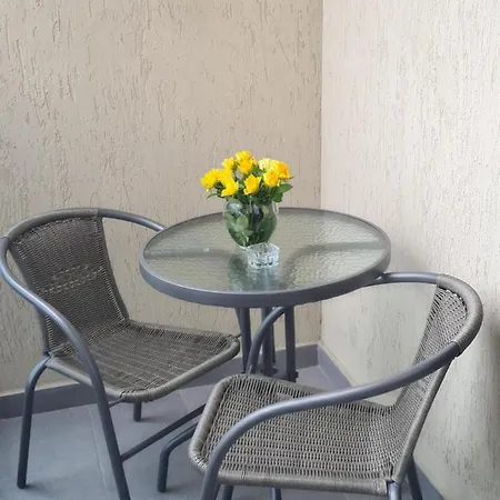Ayan Appartement *